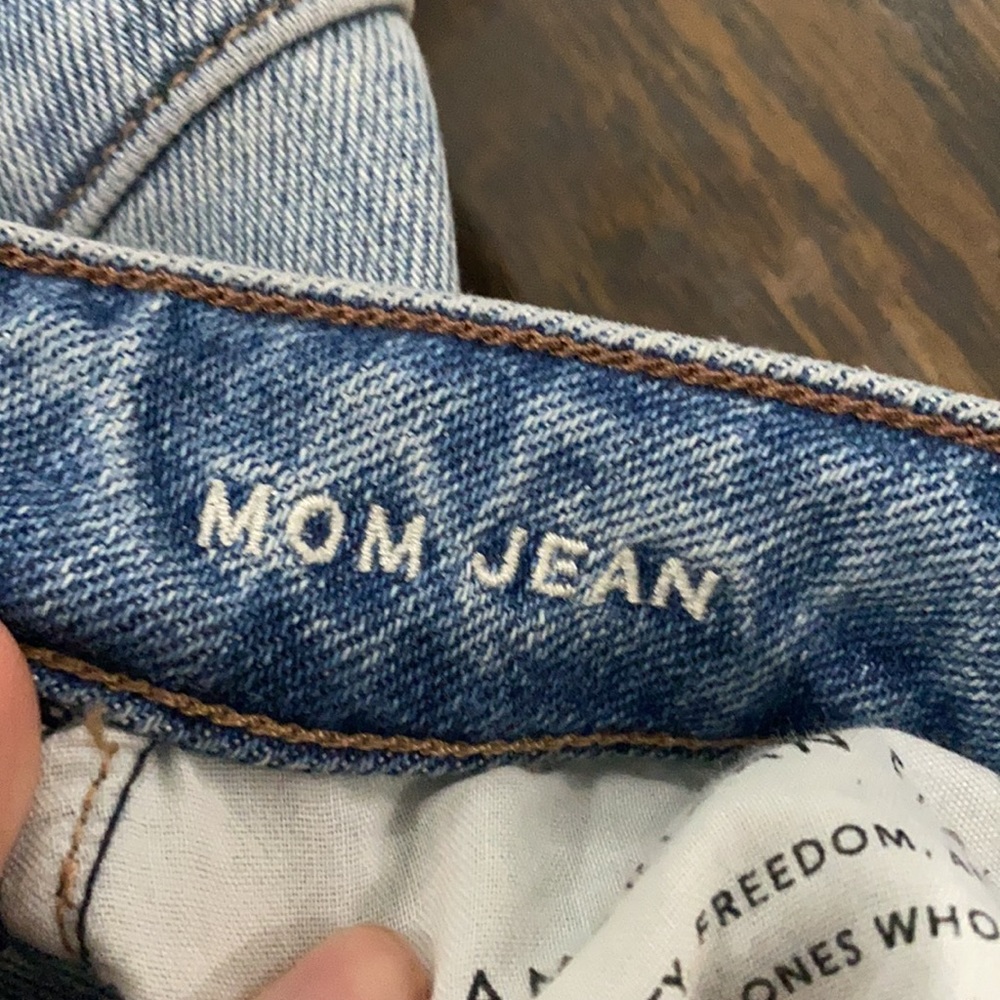 American Eagle Ae Stretch Button Fly Mom Jean - image 7